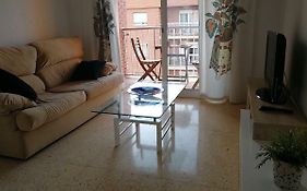 Apartamento con vista al mar en playa Malvarrosa
